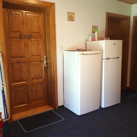 Privat Mrzkan Habitación en casa particular *