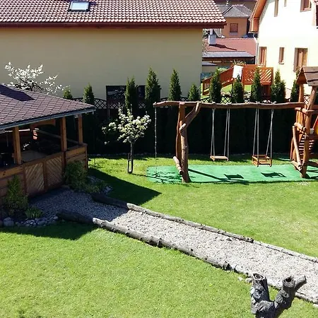 Проживание в семье Privat Mrzkan *